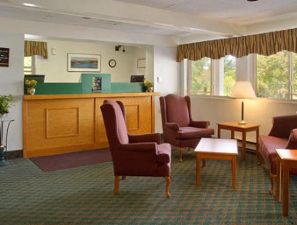 מלון Super 8 By Wyndham קינגסטון מראה חיצוני תמונה